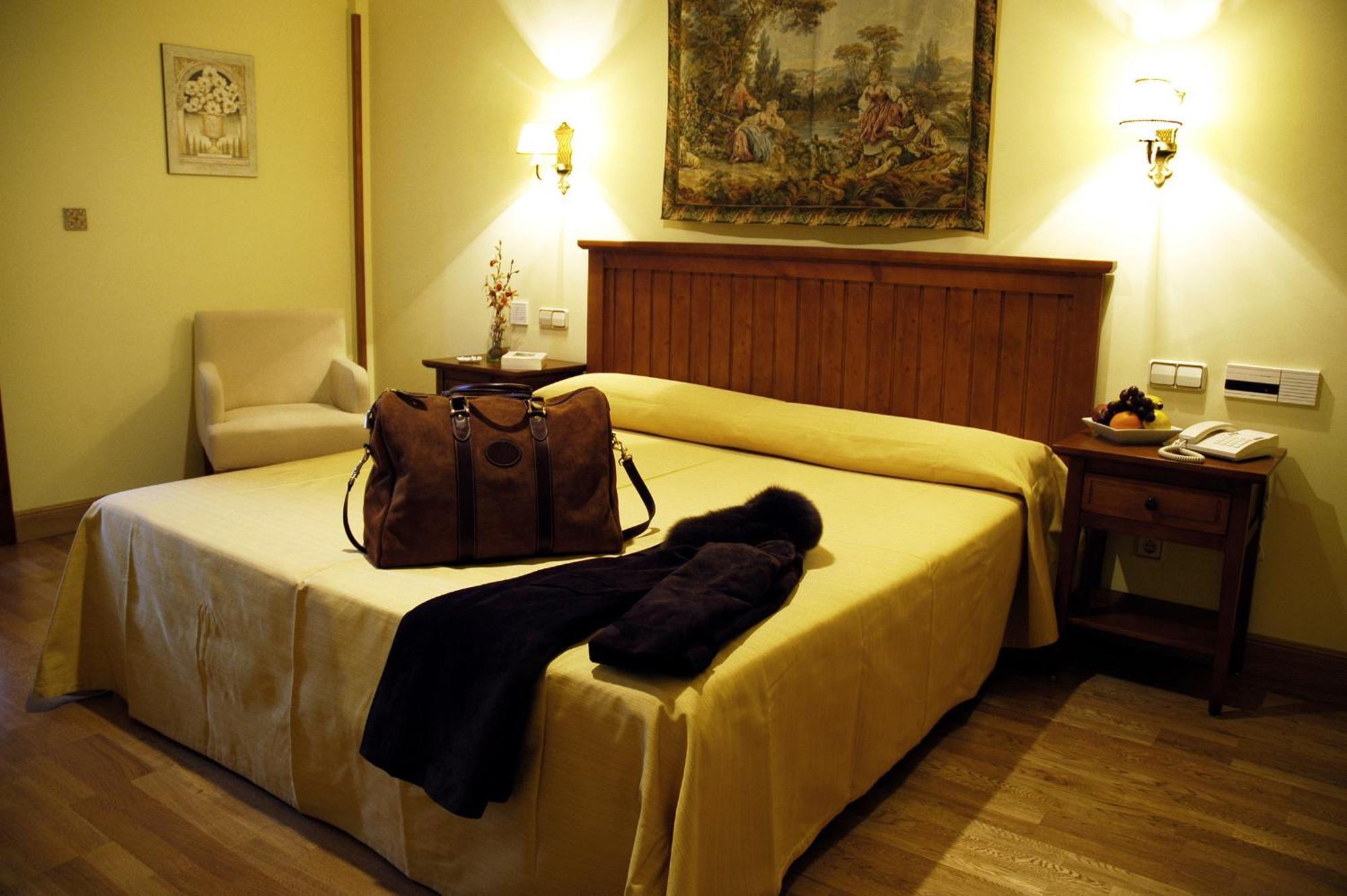 Hotel Casona De La Reyna Tolède Chambre photo